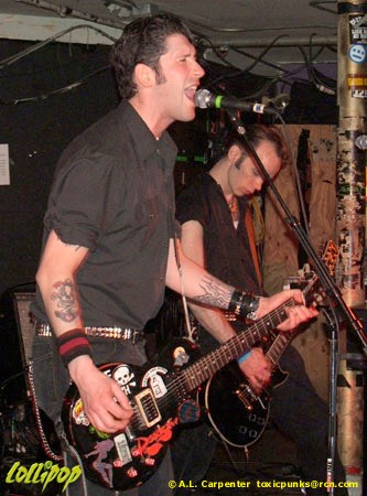 Rock City Crimewave - Middle East Cafe Cambridge, MA February 2005 | Photos by A.L. Carpenter