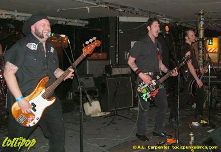 Rock City Crimewave - Middle East Cafe Cambridge, MA February 2005 | Photos by A.L. Carpenter