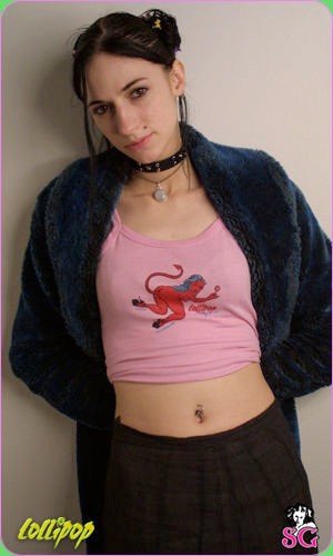 Rose | SheDevil | Photos by Suicide Girls