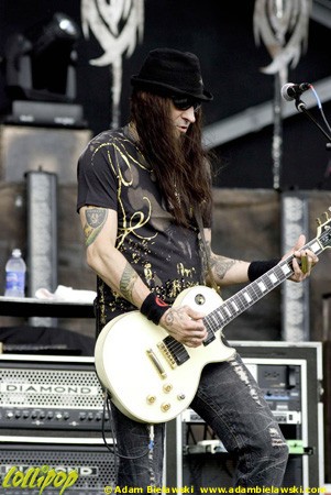 Saliva - Rock on the Range Columbus, OH May 2009 | Photos by Adam Bielawski