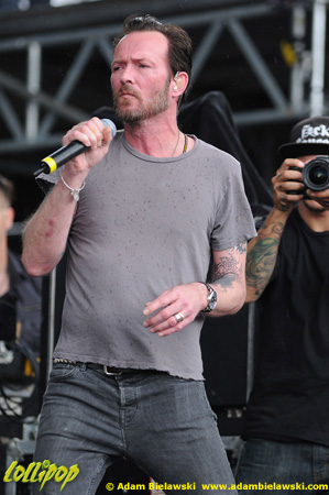 Scott Weiland & The Wildabouts - Rock on the Range Columbus, OH May 2015 | Photos by Adam Bielawski