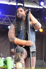 Sevendust - Rock 'N Derby Schaghticoke, NY May 2016 | Photos by Lisa Schuchmann