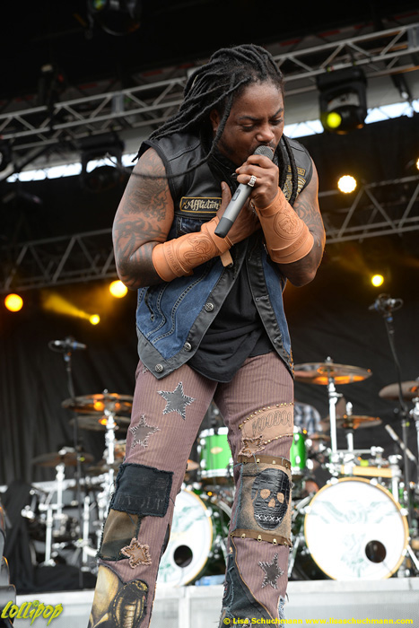 Sevendust - Rock 'N Derby Schaghticoke, NY May 2016 | Photos by Lisa Schuchmann