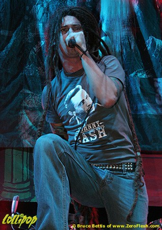 Shadows Fall - Tsongas Arena Lowell, MA March 2005 | Photos by Bruce Bettis