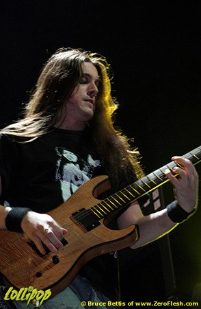 Shadows Fall - Tsongas Arena Lowell, MA March 2005 | Photos by Bruce Bettis