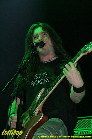 Shadows Fall - Tsongas Arena Lowell, MA March 2005 | Photos by Bruce Bettis
