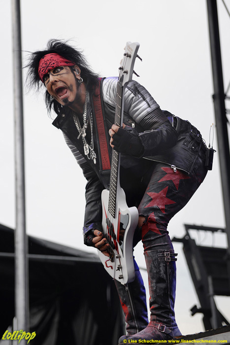 Sixx A.M. - Rock 'N Derby Schaghticoke, NY May 2016 | Photos by Lisa Schuchmann