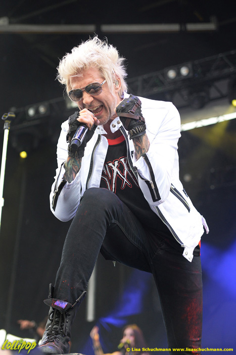 Sixx A.M. - Rock 'N Derby Schaghticoke, NY May 2016 | Photos by Lisa Schuchmann