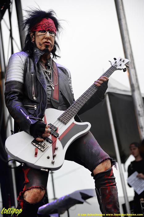 Sixx A.M. - Rock 'N Derby Schaghticoke, NY May 2016 | Photos by Lisa Schuchmann