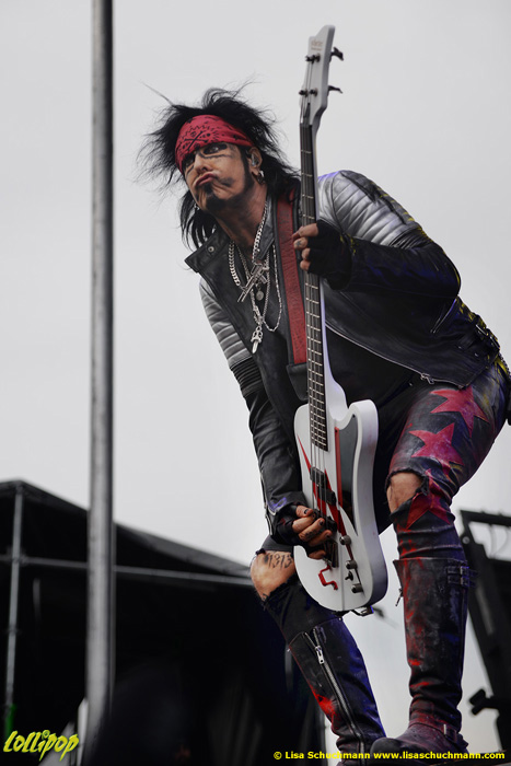 Sixx A.M. - Rock 'N Derby Schaghticoke, NY May 2016 | Photos by Lisa Schuchmann