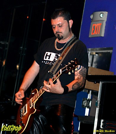Smoke Star - Axis Lounge Carlstadt, NJ June 2005 | Photos by Misfit Studios