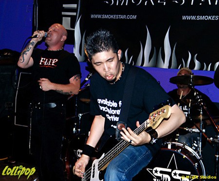 Smoke Star - Axis Lounge Carlstadt, NJ June 2005 | Photos by Misfit Studios