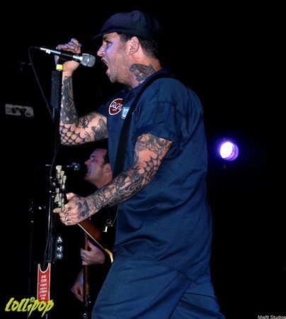 Social Distortion - Starland Ballroom Sayerville, NJ February 2005 | Photos by Misfit Studios