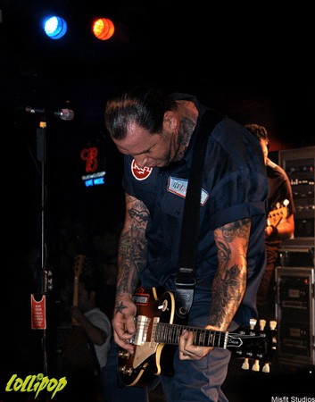 Social Distortion - Starland Ballroom Sayerville, NJ February 2005 | Photos by Misfit Studios