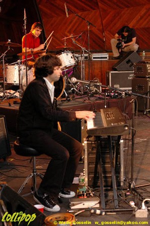 Spoon - Hatch Shell Boston, MA August 2005 | Photos by Wade Gosselin