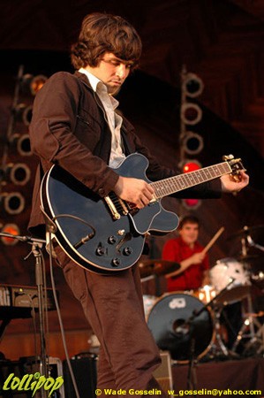 Spoon - Hatch Shell Boston, MA August 2005 | Photos by Wade Gosselin