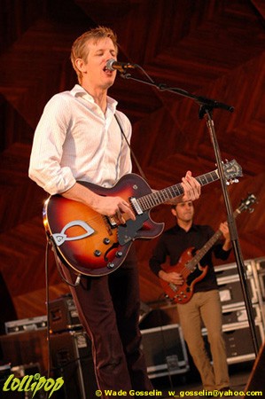 Spoon - Hatch Shell Boston, MA August 2005 | Photos by Wade Gosselin