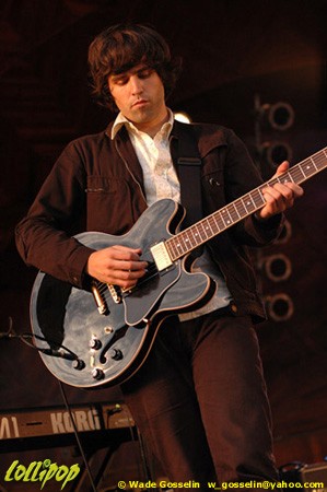 Spoon - Hatch Shell Boston, MA August 2005 | Photos by Wade Gosselin