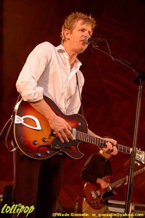 Spoon - Hatch Shell Boston, MA August 2005 | Photos by Wade Gosselin