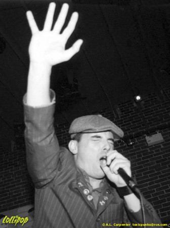 Street Dogs - Blarney Stone Dorchester, MA January 2005 | Photos by A.L. Carpenter