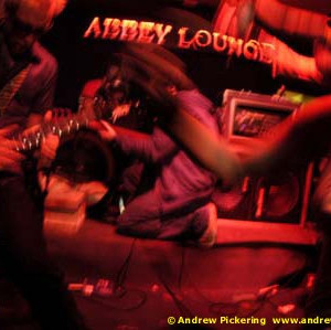 Sugabomb - Abbey Lounge Somerville, MA April 2005 | Photos by Andrew Pickering