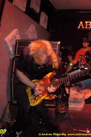 Sugabomb - Abbey Lounge Somerville, MA April 2005 | Photos by Andrew Pickering