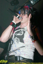 Suicide City - Fat Cat's Springfield, MA January 2006 | Photos by Stefanie McBride