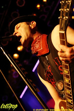 Sum 41 - House of Blues San Diego, CA January 2013 | Photos by akaFotogirl