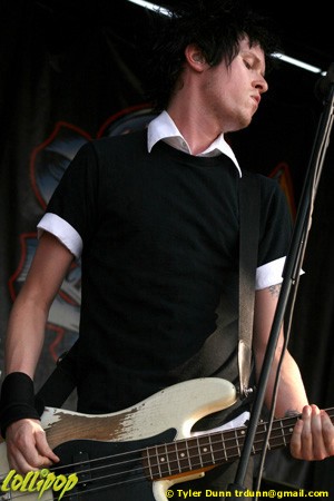 Sum 41 - Verizon Wireless Amphitheater St. Louis, MO August 2007 | Photos by Tyler Dunn