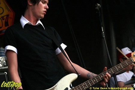 Sum 41 - Verizon Wireless Amphitheater St. Louis, MO August 2007 | Photos by Tyler Dunn