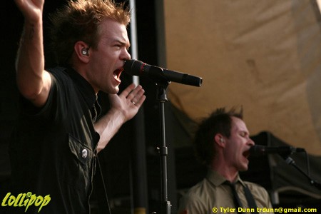 Sum 41 - Verizon Wireless Amphitheater St. Louis, MO August 2007 | Photos by Tyler Dunn