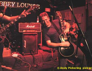 The Dents - Abbey Lounge Somerville, MA February 2005 | Photos by Andrew Pickering