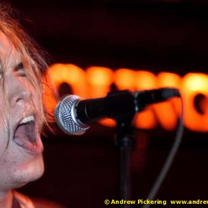 The Dollyrots - Abbey Lounge Somerville, MA April 2005 | Photos by Andrew Pickering