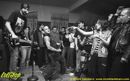 The Ducky Boys - Cambridge Elk Cambridge, MA January 2007 | Photos by Nicole Tammaro