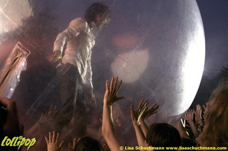 The Flaming Lips - Mountain Park Holyoke, MA July 2010 | Photos by Lisa Schuchmann