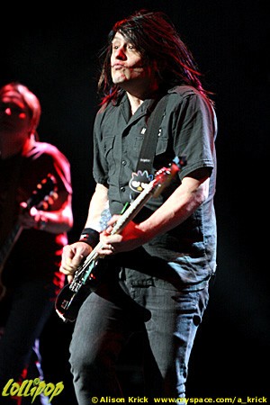 The Goo Goo Dolls - Chicago Theatre Chicago, IL December 2006 | Photos by Alison Krick