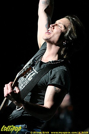 The Goo Goo Dolls - Chicago Theatre Chicago, IL December 2006 | Photos by Alison Krick