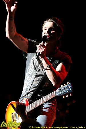 The Goo Goo Dolls - Chicago Theatre Chicago, IL December 2006 | Photos by Alison Krick