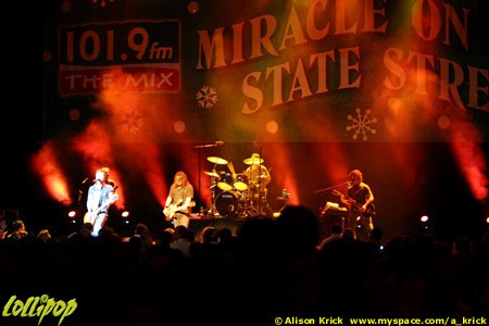 The Goo Goo Dolls - Chicago Theatre Chicago, IL December 2006 | Photos by Alison Krick