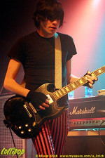 The Pink Spiders - Schuba Chicago, IL March 2006 | Photos by Alison Krick