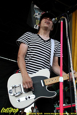 The Pink Spiders - Warped Tour Tinley Park, IL July 2006 | Photos by Alison Krick