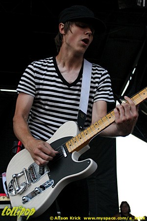 The Pink Spiders - Warped Tour Tinley Park, IL July 2006 | Photos by Alison Krick