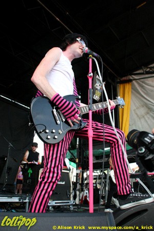 The Pink Spiders - Warped Tour Tinley Park, IL July 2006 | Photos by Alison Krick