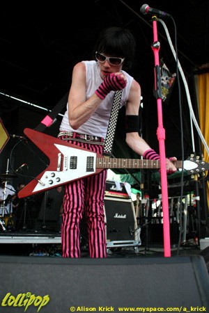 The Pink Spiders - Warped Tour Tinley Park, IL July 2006 | Photos by Alison Krick