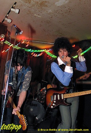 The Witnesses - OBriens Pub in Allston, MA August 2004 | Photos by Bruce Bettis