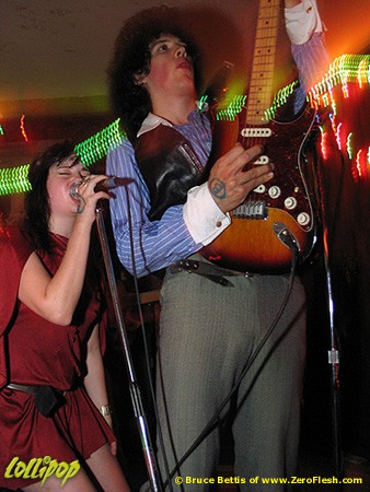 The Witnesses - OBriens Pub in Allston, MA August 2004 | Photos by Bruce Bettis