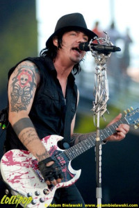 Three Days Grace - Rock on the Range Columbus, OH May 2010 | Photos by Adam Bielawski