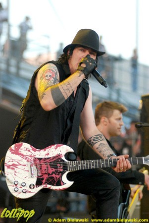 Three Days Grace - Rock on the Range Columbus, OH May 2010 | Photos by Adam Bielawski