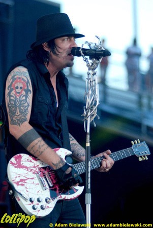 Three Days Grace - Rock on the Range Columbus, OH May 2010 | Photos by Adam Bielawski