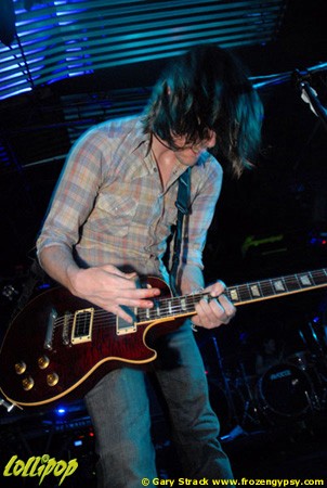 Thursday - Crocodile Rock Allentown, PA May 2006 | Photos by Gary Strack